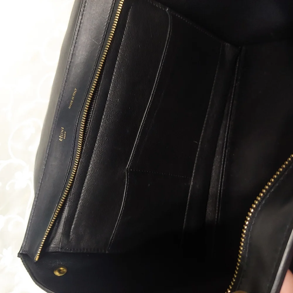 Celine Croc Embossed Medium Trapeze - Picture 14 of 16